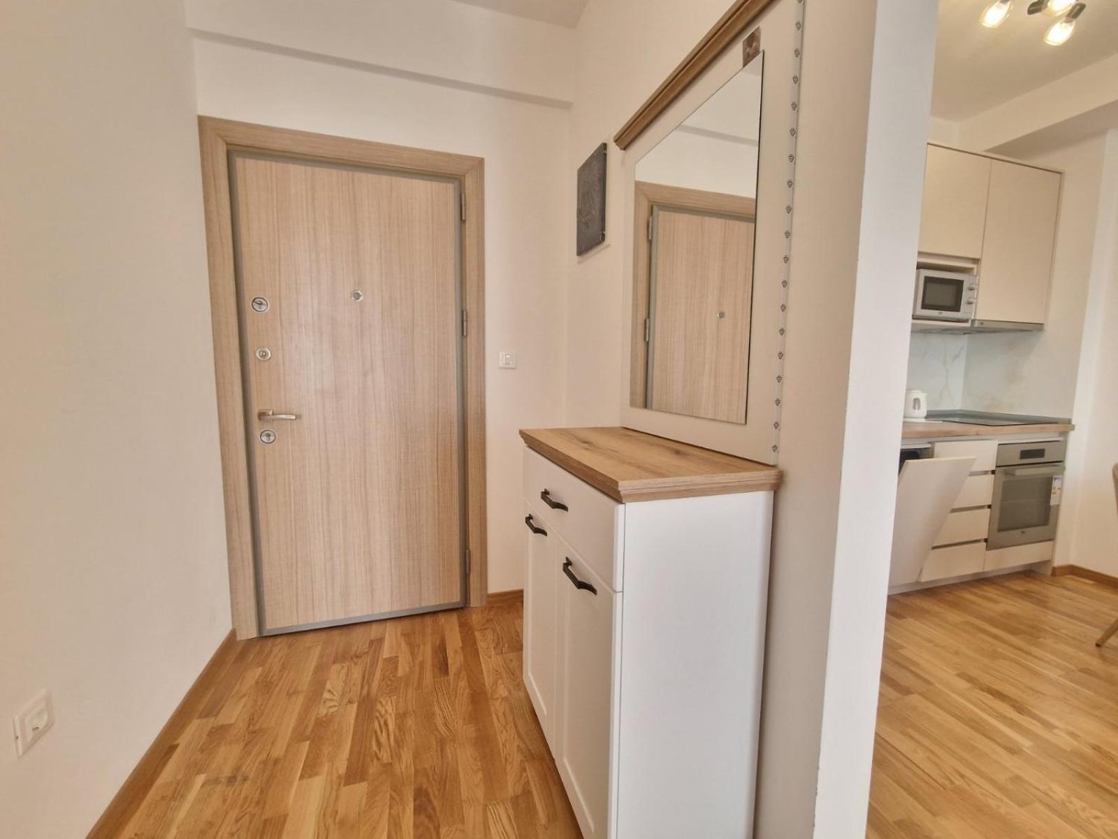 Apartment Volna 74 *
